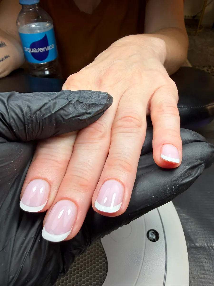 Manicura básica sobre uña natural